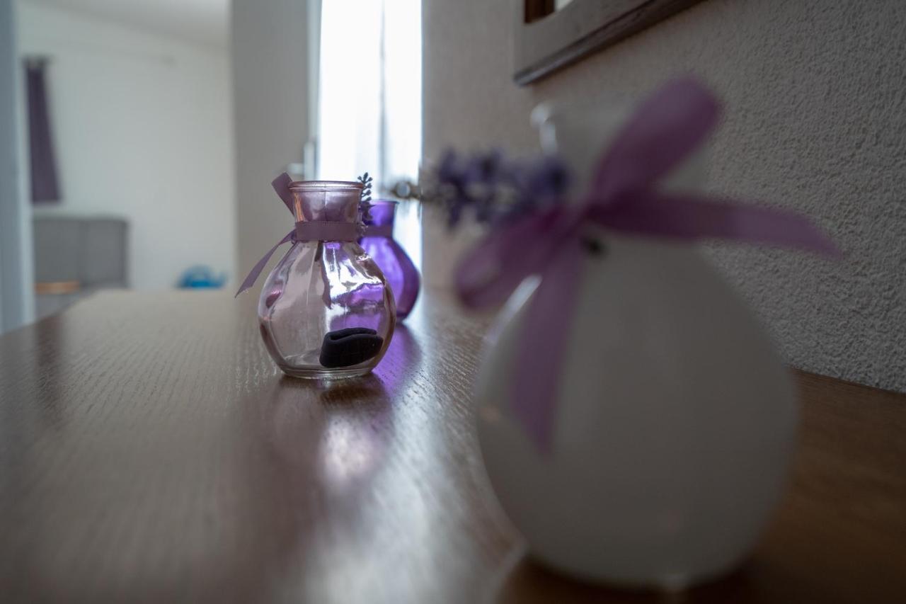 Apartman Marija Имотски Екстериор снимка