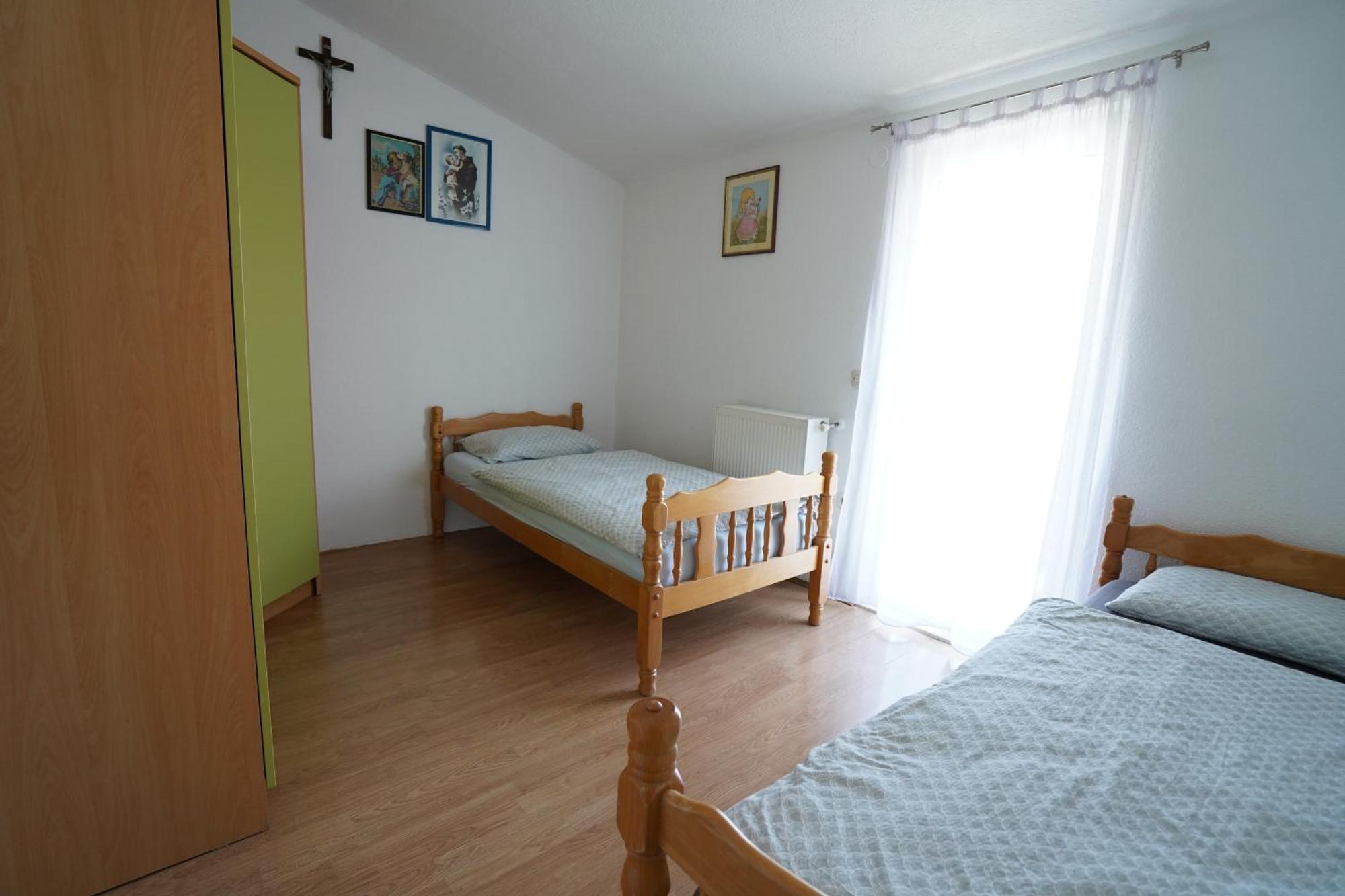 Apartman Marija Имотски Екстериор снимка