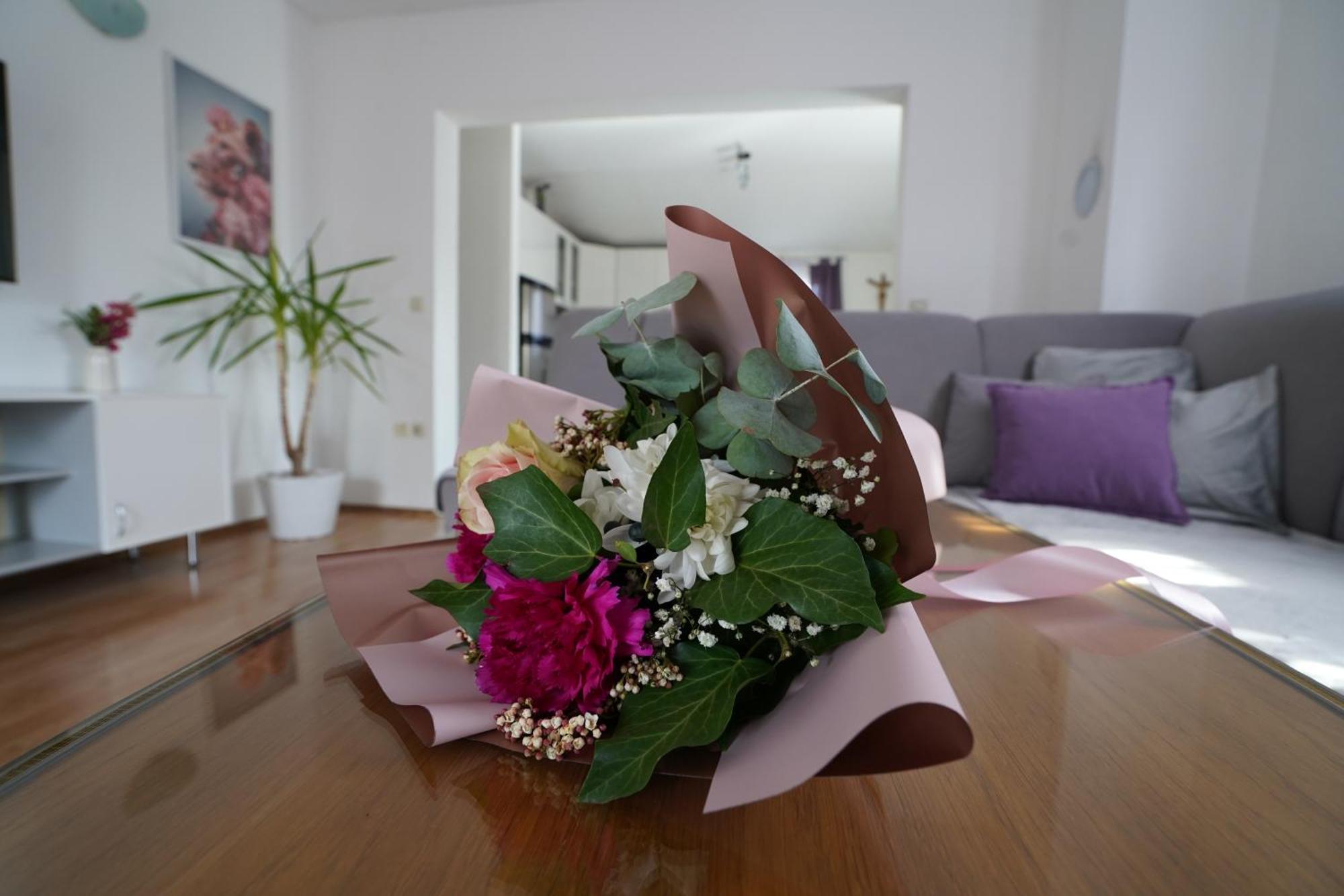 Apartman Marija Имотски Екстериор снимка